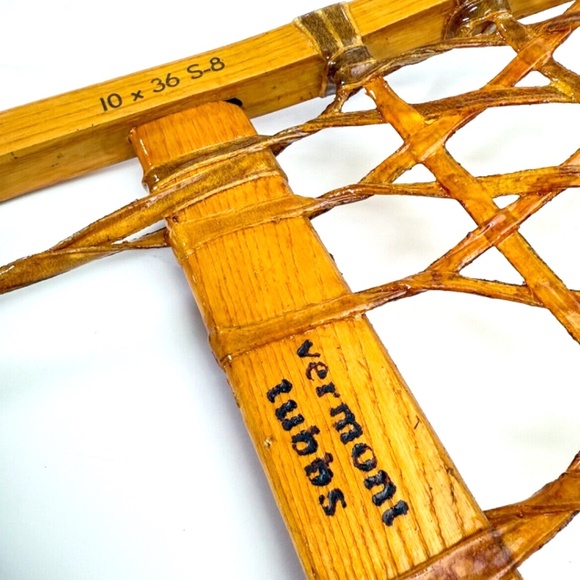 Vintage Tubbs Vermont Wood & Rawhide Snowshoes - Rustic Cabin Decor ❄️🏔️🌲 - Picture 4 of 12